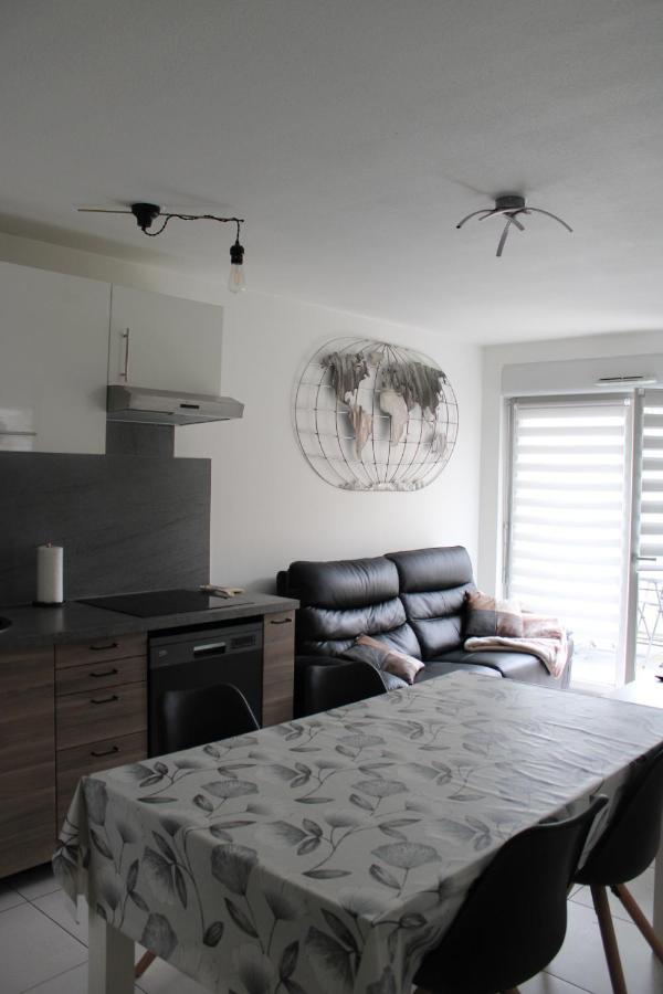שילטיגהיים Appartement Confortable Avec Parking Prive מראה חיצוני תמונה
